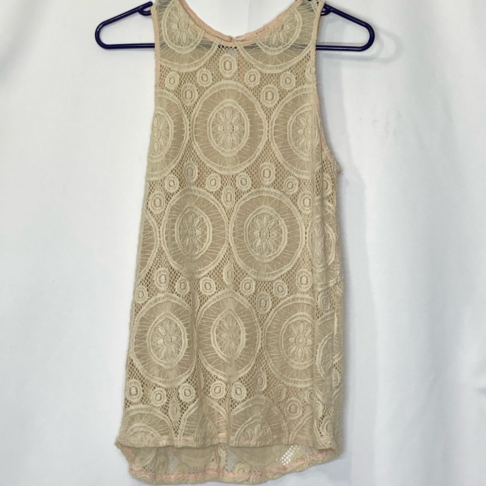 Elodie Fishnet Knitted Geometrical Floral Tank Top Blouse Size Medium Peach Pink